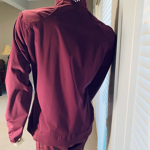 Puma Eggplant Golf  Jacket - Picture 6 of 13